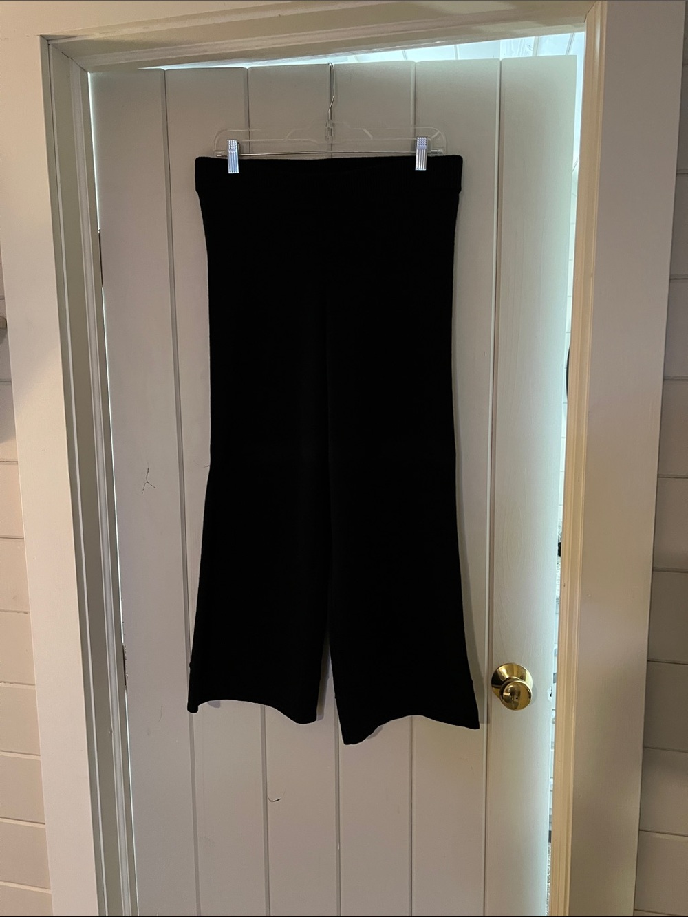 Black Wide-Leg Knit Pants with Comfortable Waistband